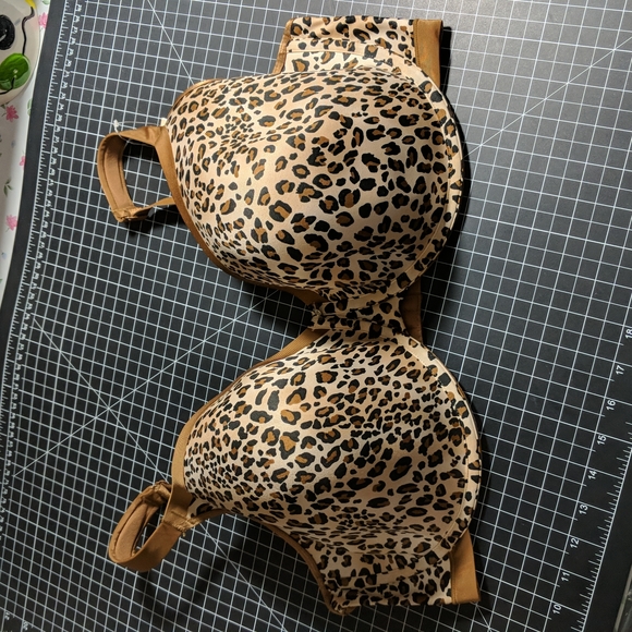 Cacique | NEW lightly lined underwire full coverage bra 44G plus size flaw - Picture 4 of 14